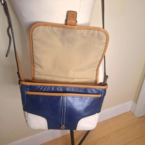 Coach colorblock  small leather crossbody bag - Picture 7 of 16